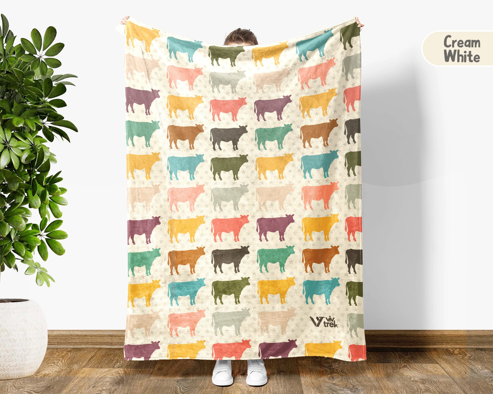 Retro Cow Blanket Gift for Dairy Farmer Cozy Farm Animal Throw Cattle Lover Decor Soft Ranch Style Home Gift