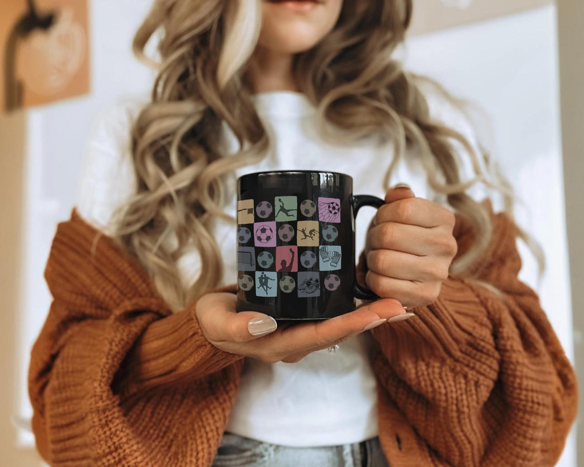 Custom Soccer Mug, Personalized Name Football Coffee Cup, Retro Soccer Lover Gift, Unique Sports Fan Mug, Player Gift Drinkware