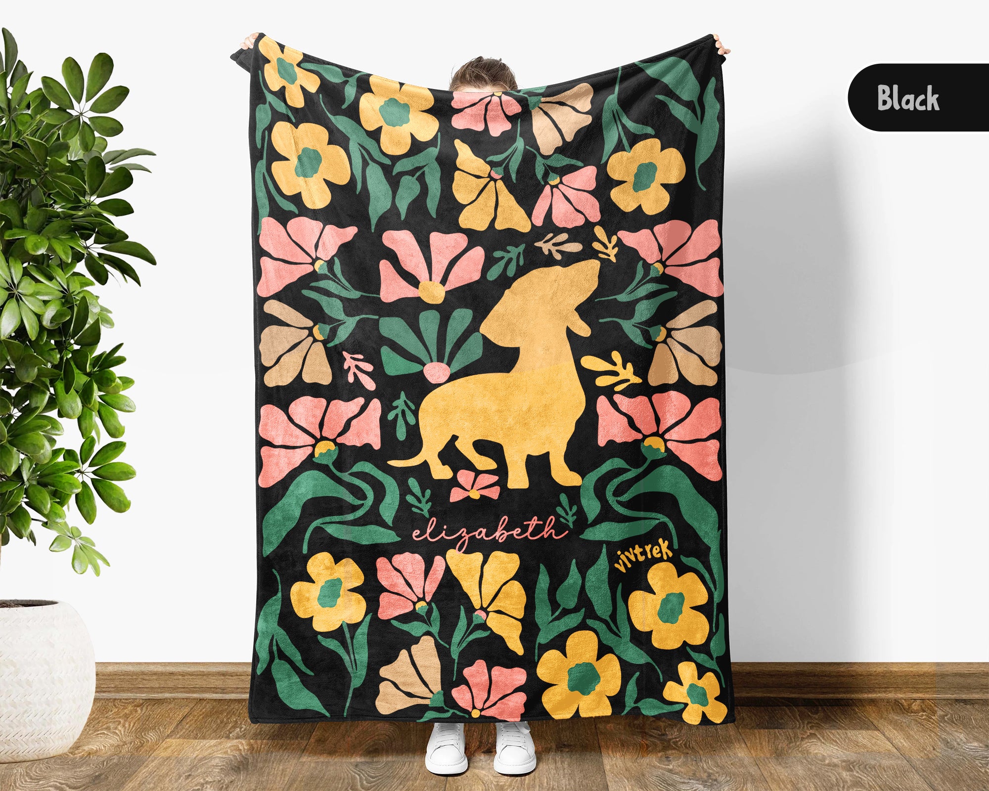 Personalized Name Floral Dachshund Blanket, Cozy Wiener Dog Lover Throw
