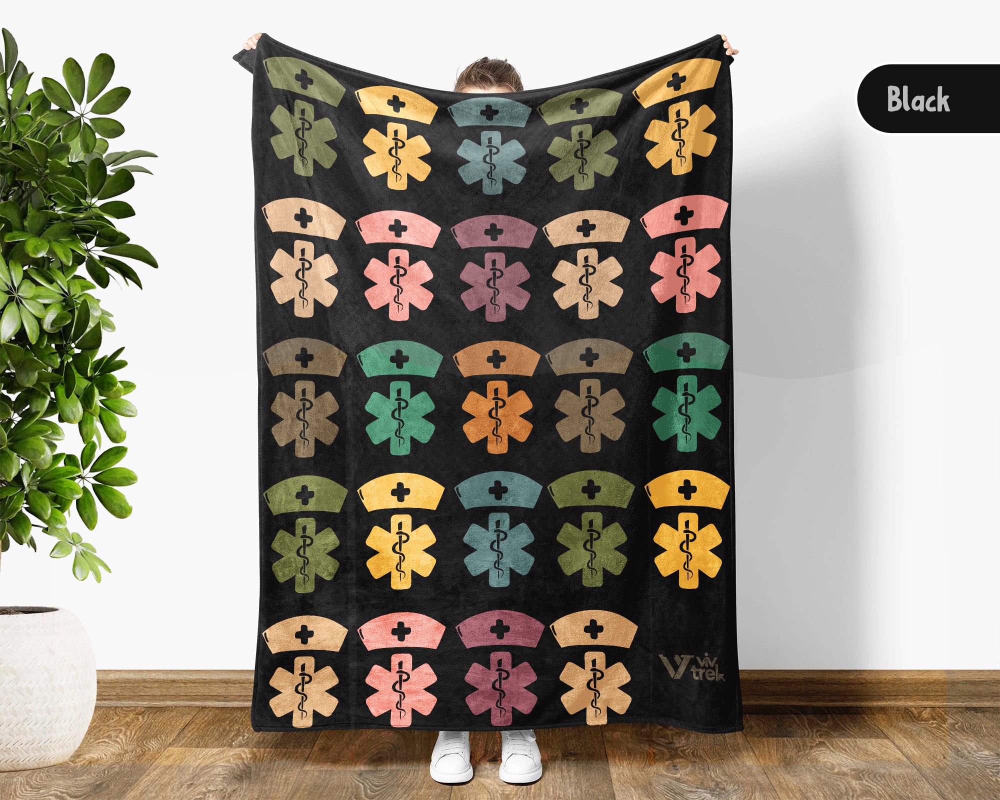 Retro Nurse Gift Blanket, Cozy RN Appreciation Throw, Cute Nurse Graphic Blanket, Soft Fleece Medical Worker Gift for Her