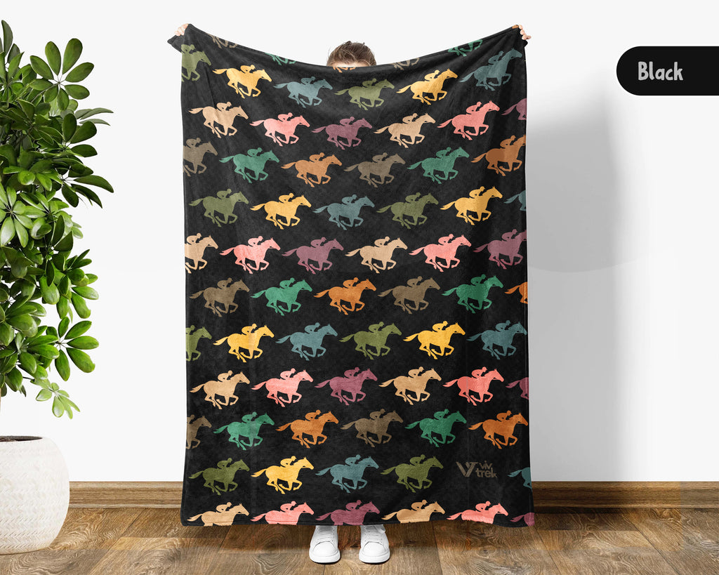 Retro Horse Racing Blanket Cozy Equestrian Throw Race Day Decor Soft Graphic Gift for Jockey Fans and Riders