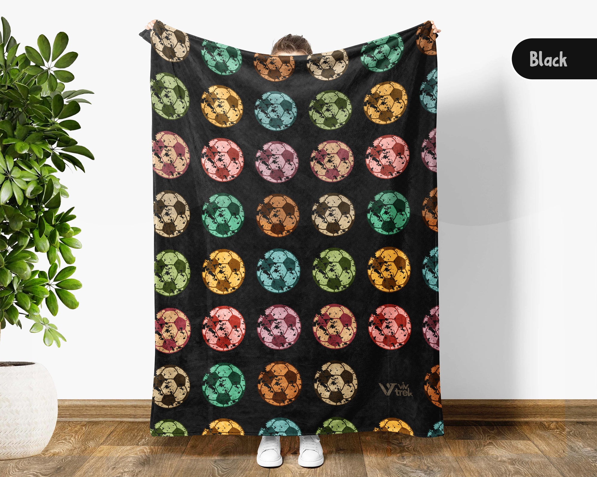 Retro Soccer Blanket Gift Cozy Sports Throw Soft Football Graphic Decor Unique Player Gift for Match Day Fans
