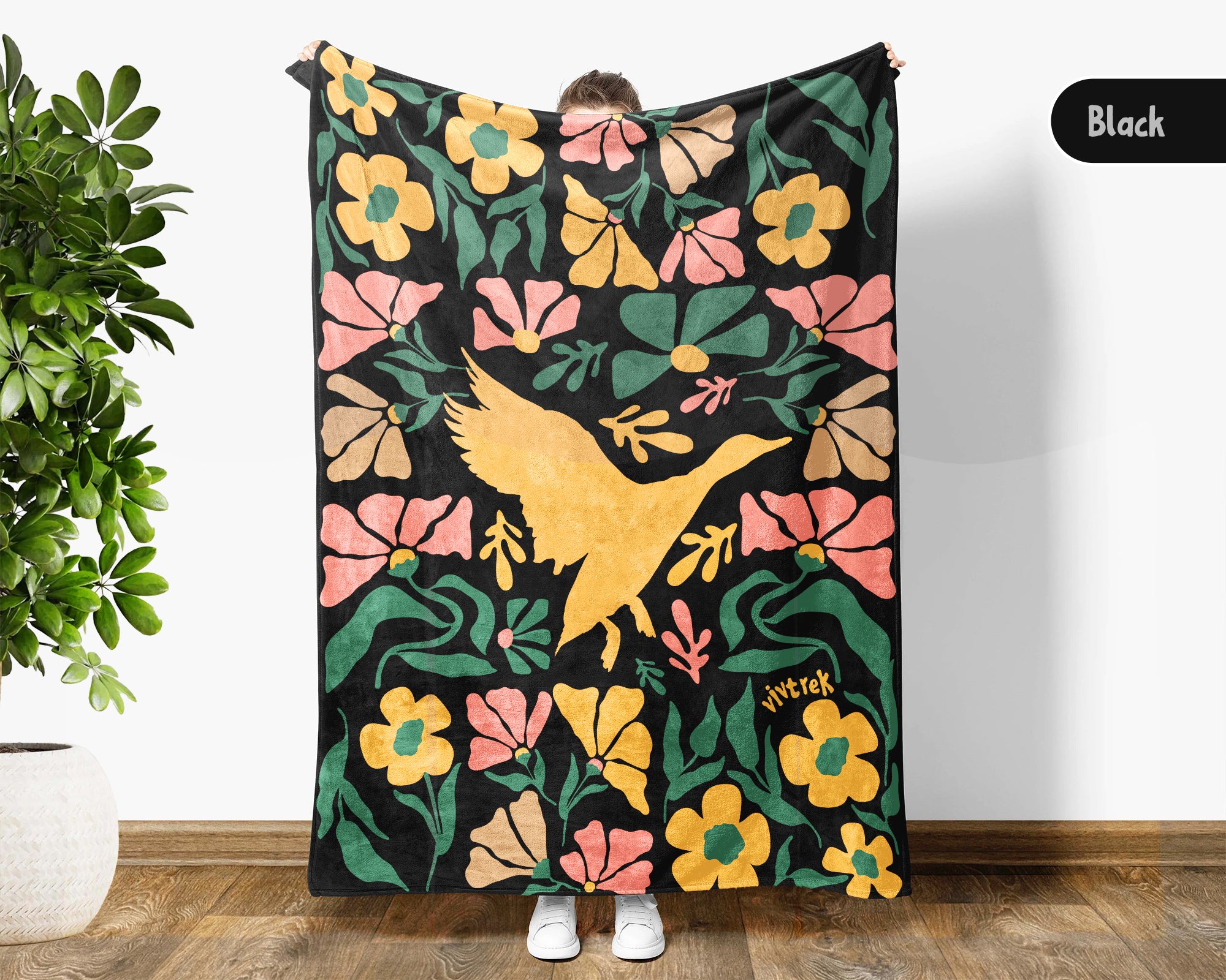Floral Birdwatcher Blanket – Cozy Nature Lover Throw Gift