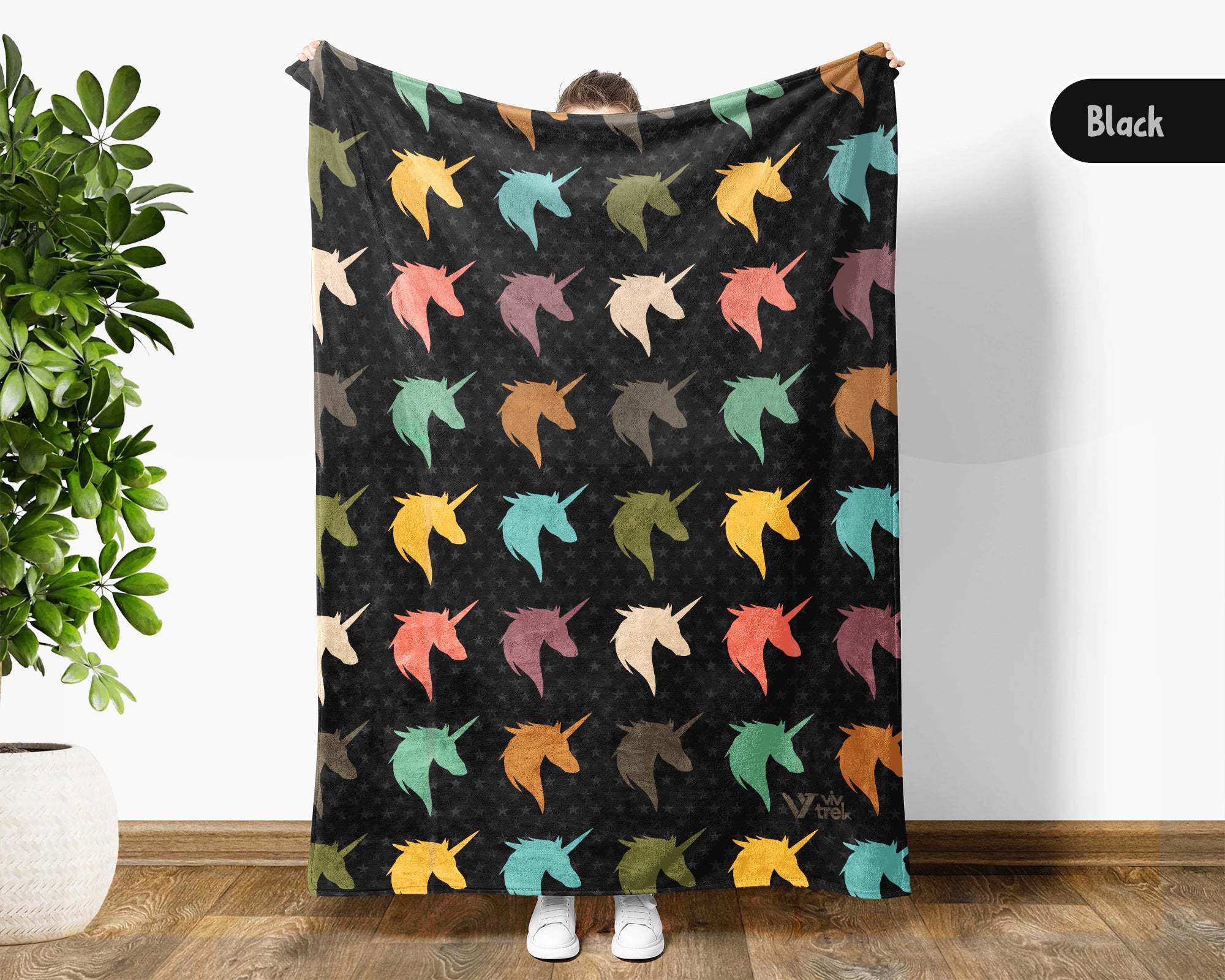 Retro Unicorn Blanket Gift for Fantasy Lovers, Cozy Magical Throw, Whimsical Decor Accent for Bedroom and Living Spaces