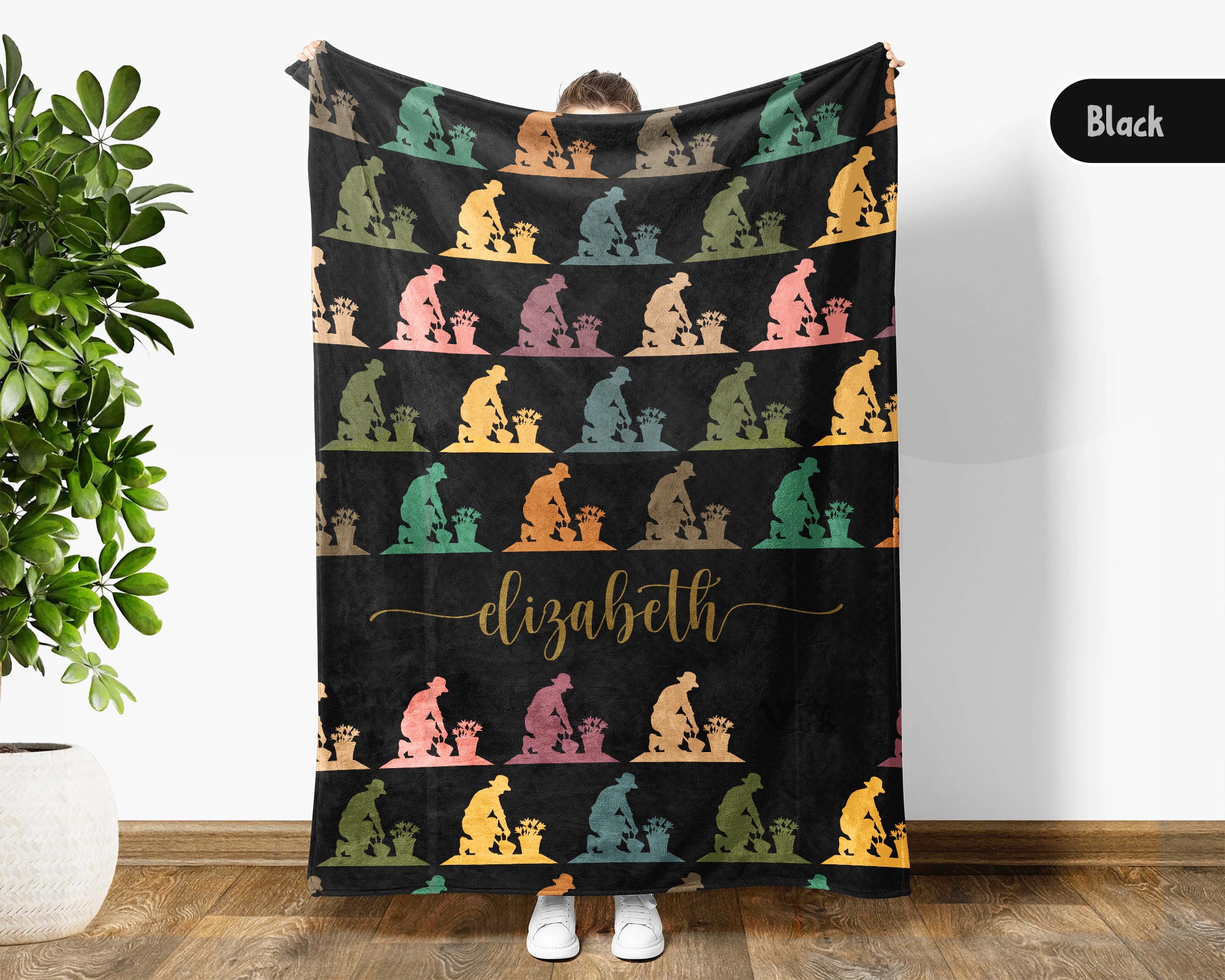 Custom Name Gardening Blanket, Personalized Floral Throw, Cozy Botanical Gift for Gardeners and Plant Enthusiasts