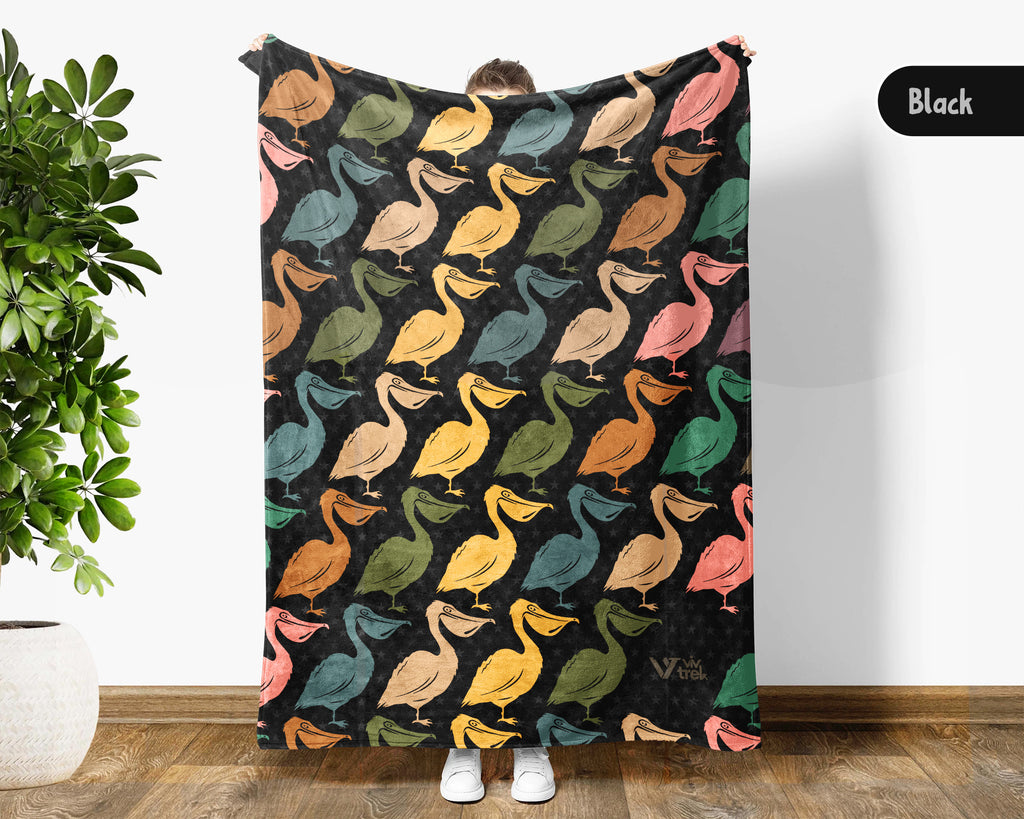 Cozy Pelican Throw Blanket – Vintage Coastal Wildlife Gift for Bird Lovers