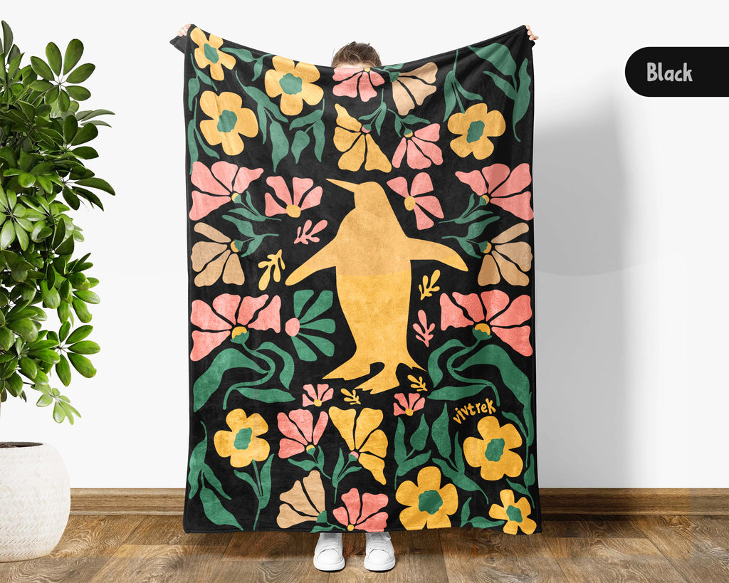 Floral Penguin Blanket – Cozy Vintage Ocean Animal Throw Gift
