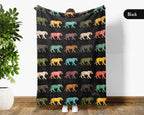 Retro Tiger Blanket Gift for Animal Lovers, Cozy Wildlife Throw, Jungle Inspired Decor Accent for Bedroom and Living Spaces