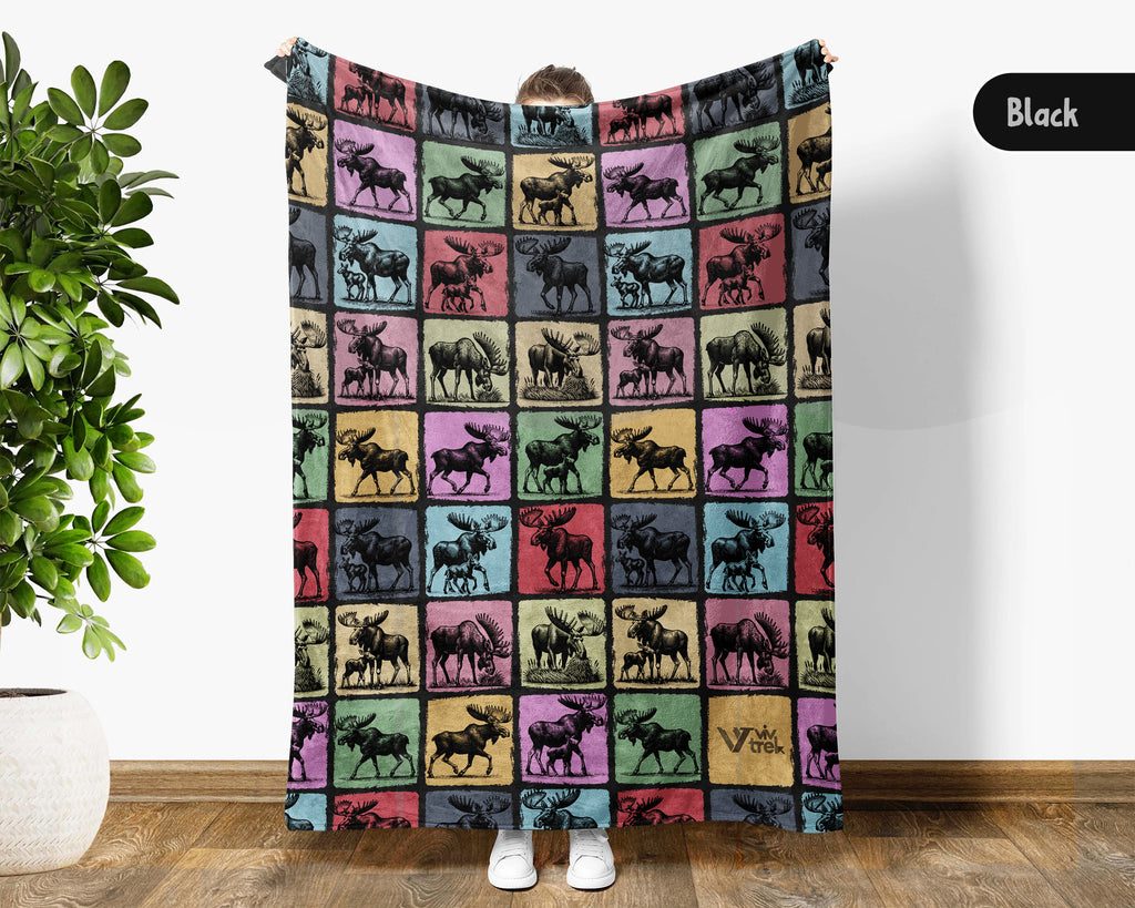 Vintage Moose Throw Blanket – Cozy Wildlife Gift for Animal Lovers