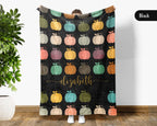 Custom Name Retro Pumpkin Blanket, Personalized Autumn Throw for Rustic Farmhouse Decor and Cozy Harvest Gifts