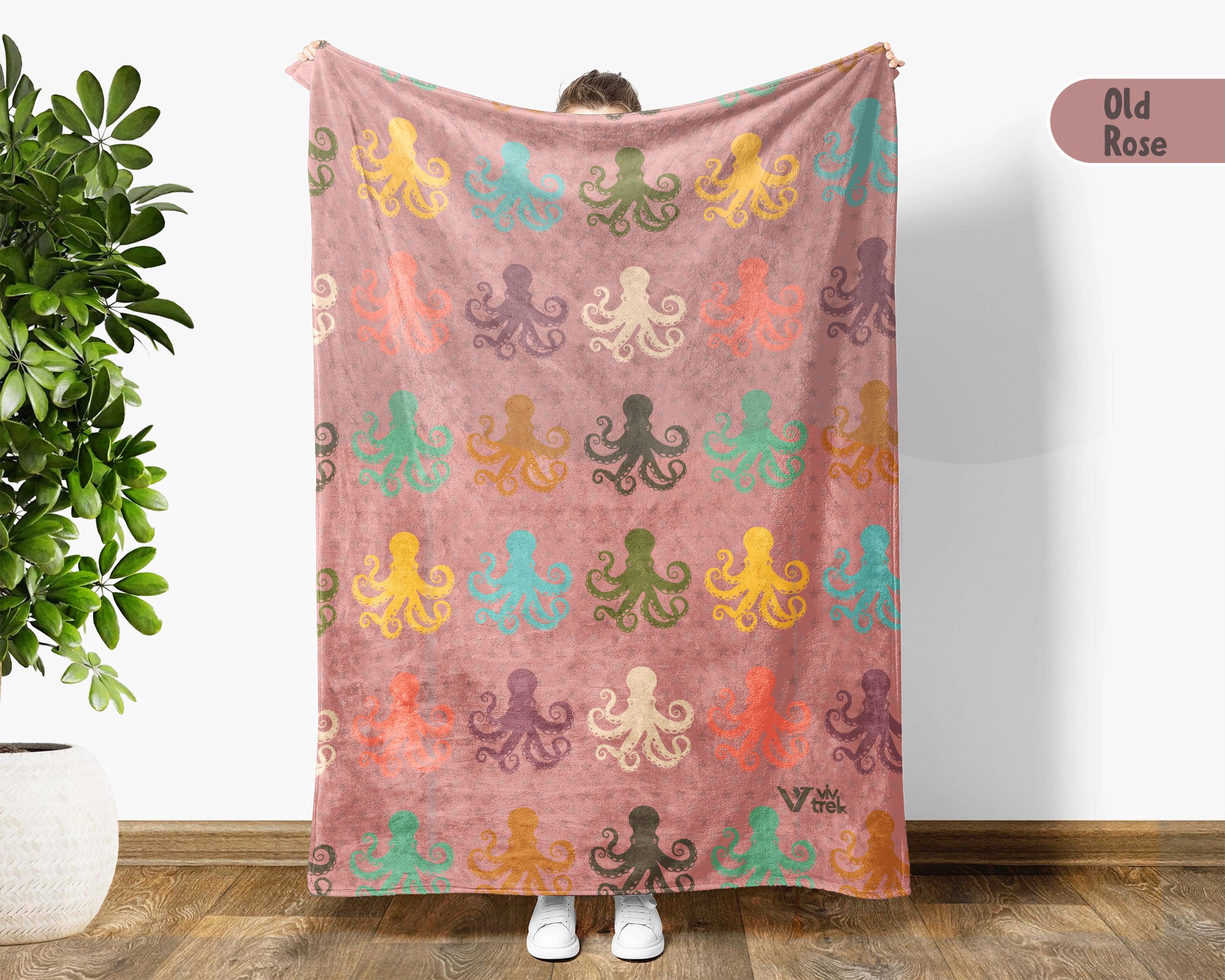 Retro Octopus Blanket Gift for Ocean Lovers, Cozy Sea Creature Throw, Nautical Decor Accent for Bedroom and Living Spaces