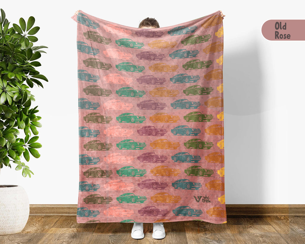 Retro Classic Car Throw Cozy Automotive Blanket Soft Garage Decor Unique Mechanic Gift for Vehicle Enthusiasts