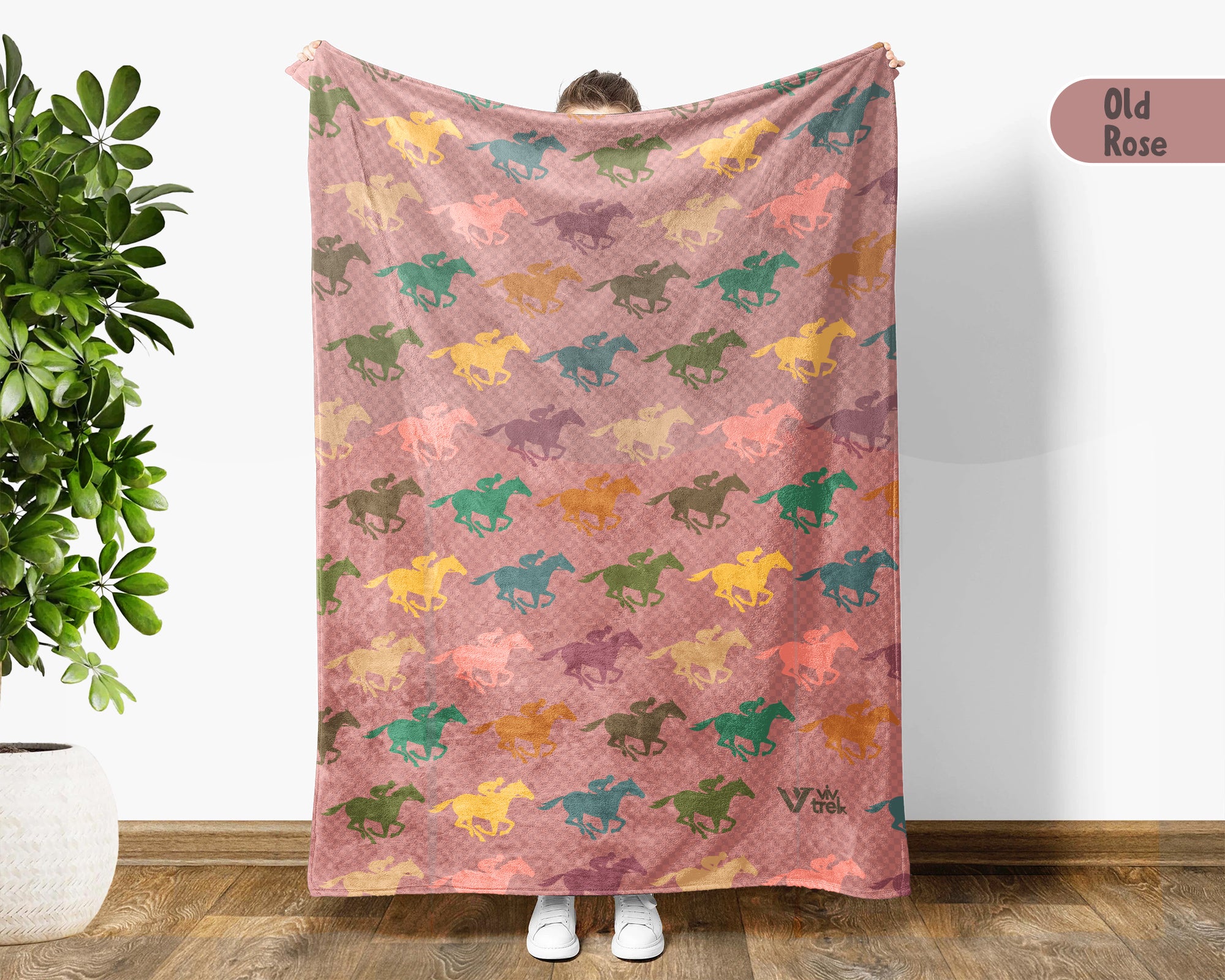 Retro Horse Racing Blanket Cozy Equestrian Throw Race Day Decor Soft Graphic Gift for Jockey Fans and Riders