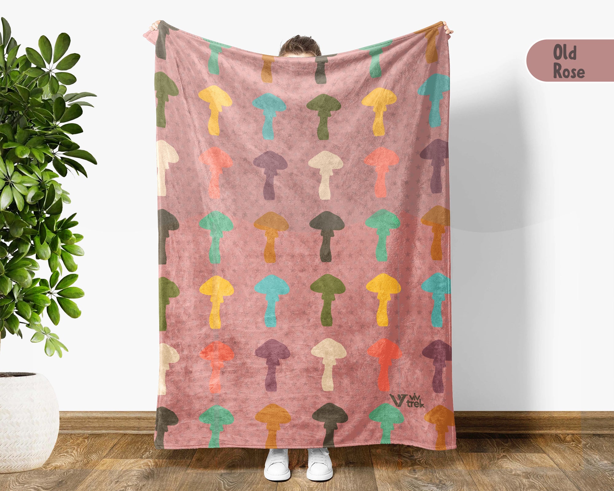 Retro Mushroom Blanket Gift for Nature Lovers, Cozy Fungi Throw, Woodland Inspired Decor Accent for Bedroom and Living Spaces