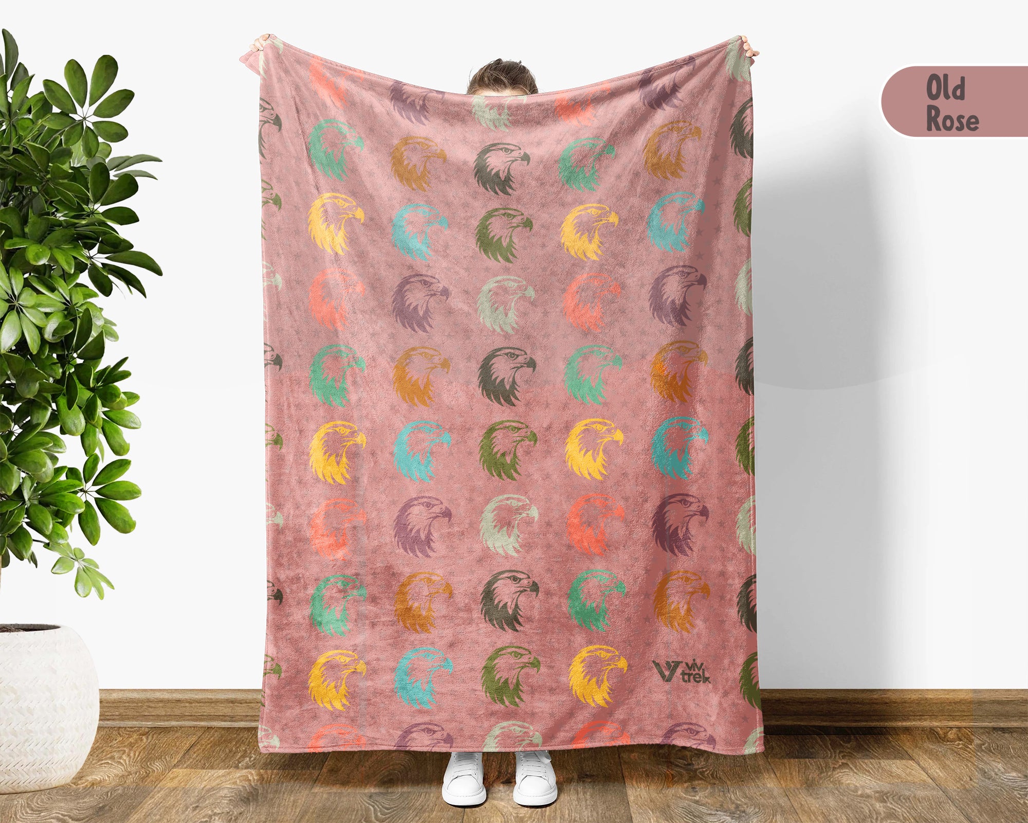 Retro Eagle Throw Blanket – Cozy Wildlife Lover Gift