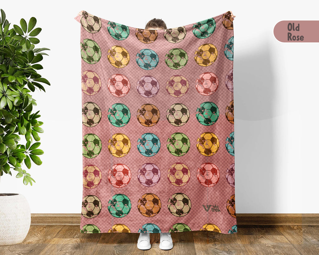 Retro Soccer Blanket Gift Cozy Sports Throw Soft Football Graphic Decor Unique Player Gift for Match Day Fans