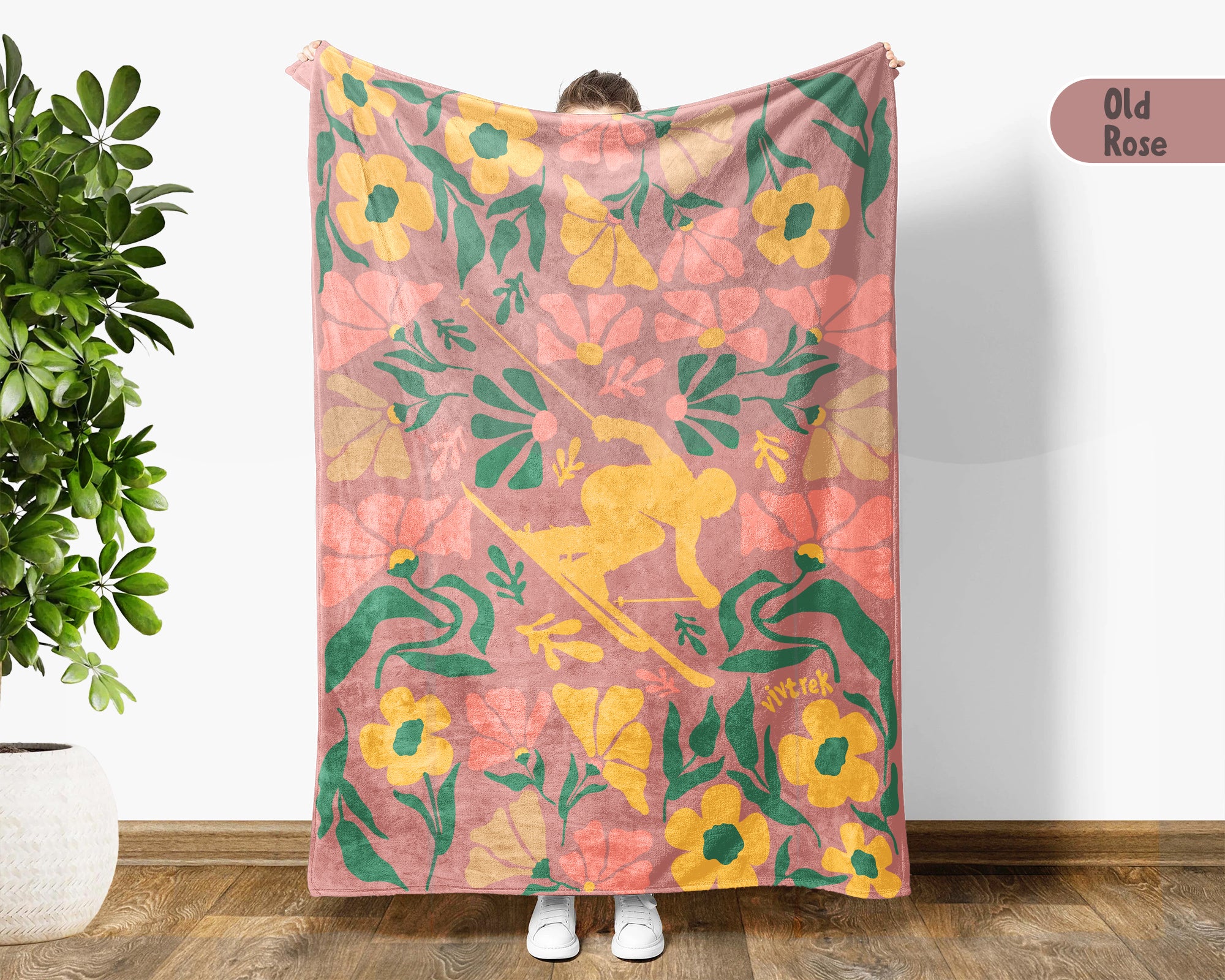 Floral Snowboarding Blanket – Cozy Winter Sports Lover Throw