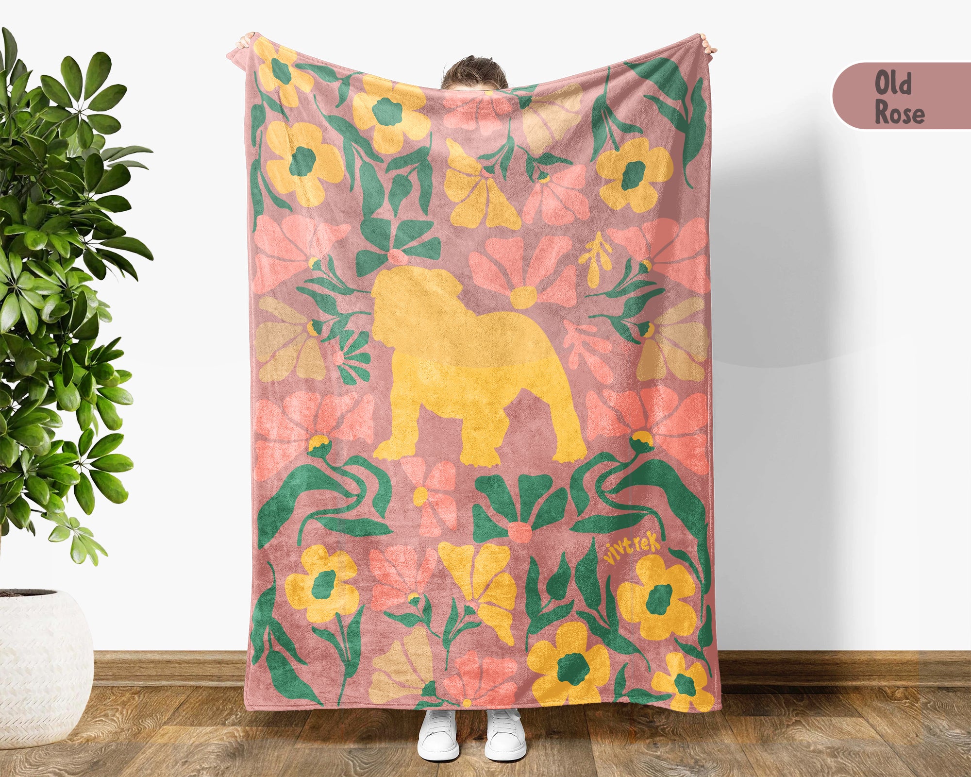 English Bulldog Blanket – Cozy Wildflower Dog Lover Throw
