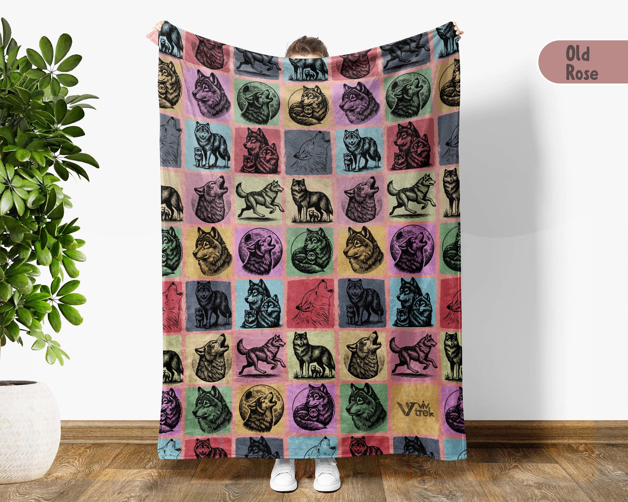 Vintage Wolf Blanket Gift for Animal Lovers, Cozy Wildlife Throw, Forest Inspired Decor Accent for Bedroom and Living Spaces