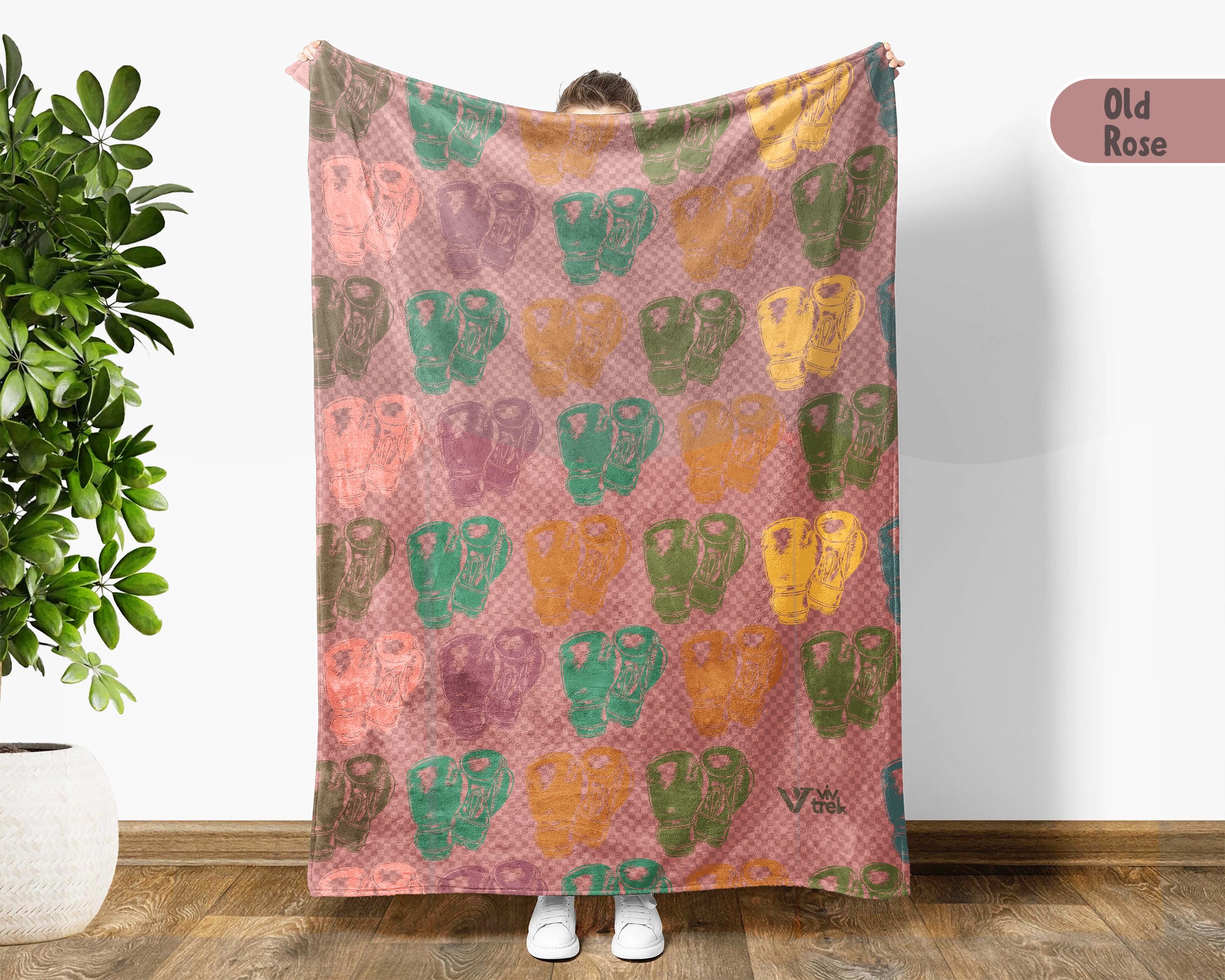 Retro Boxing Lover Blanket Cozy Sports Throw for Athletes Soft Gloves Design Fleece Blanket Unique Fitness Gift Decor