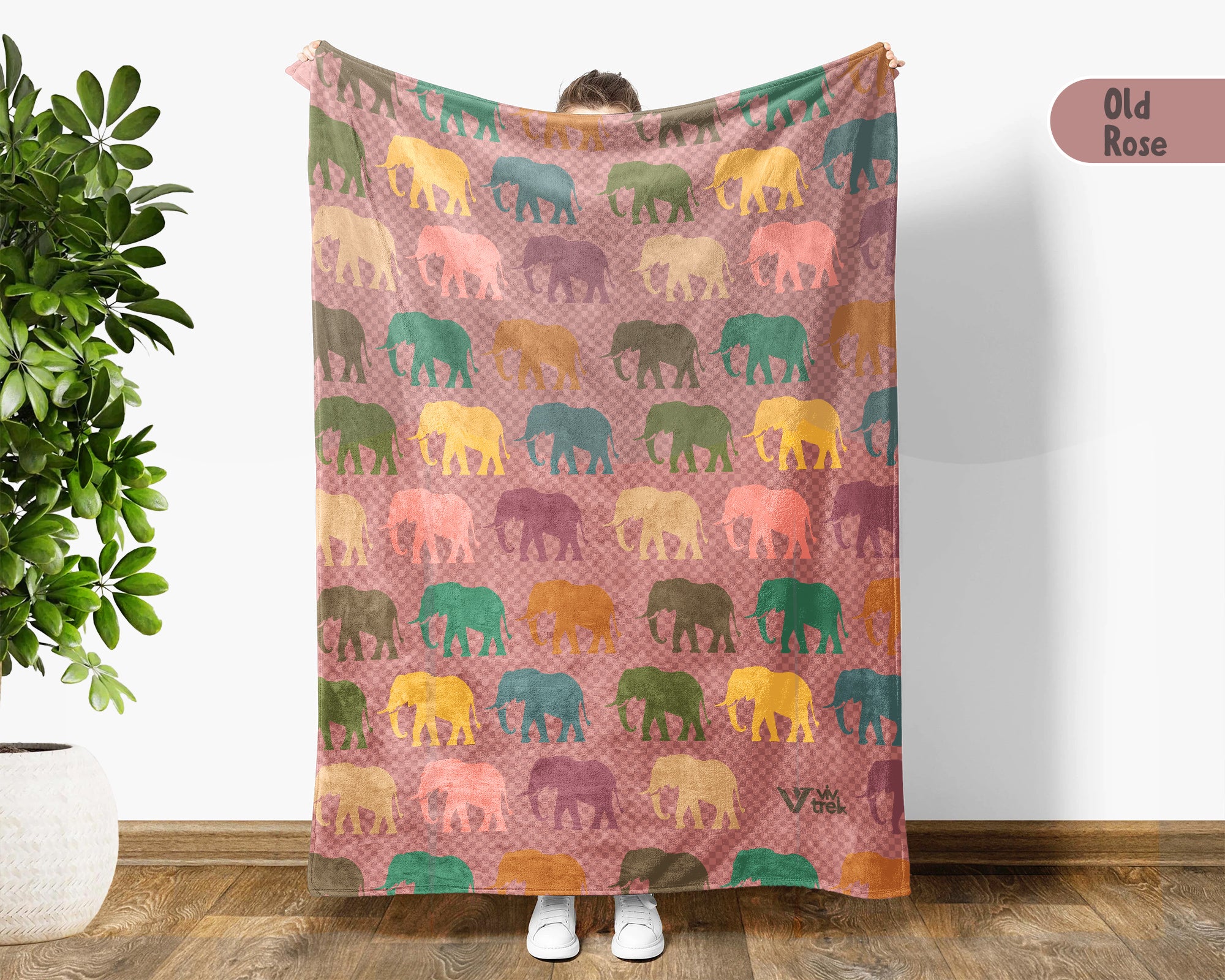 Retro Elephant Throw – Cozy Wildlife Animal Lover Blanket