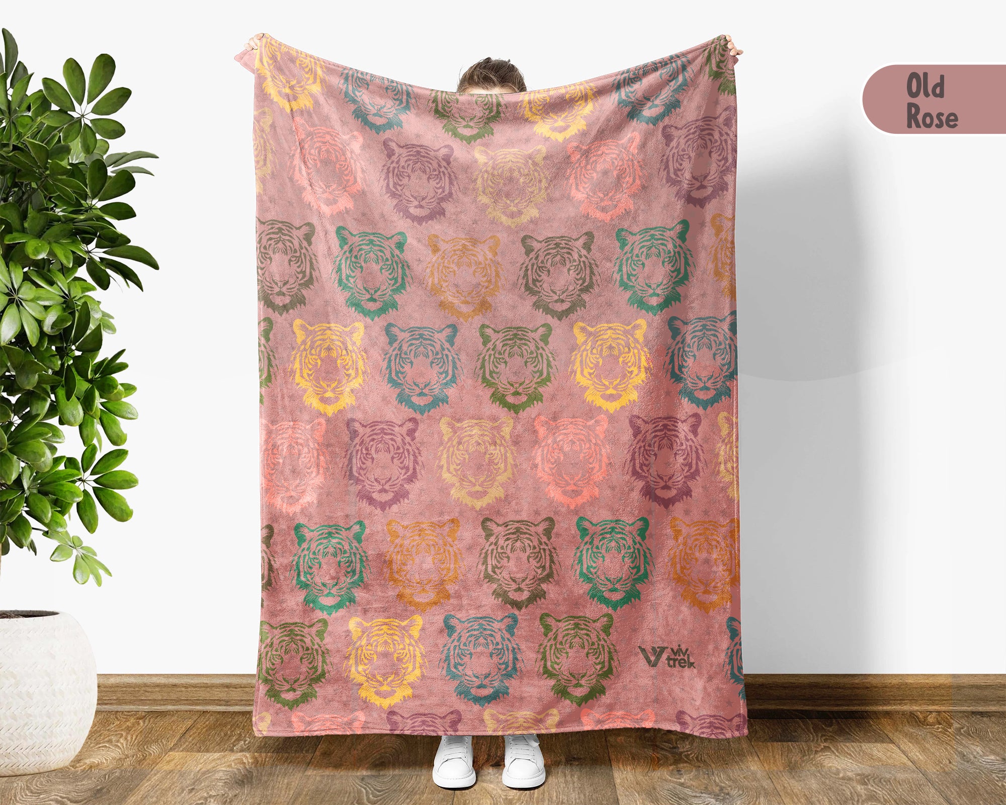 Retro Tiger Blanket Jungle Animal Throw Cozy Big Cat Graphic Decor Vintage Style Gift Wildlife Lover Home Accent