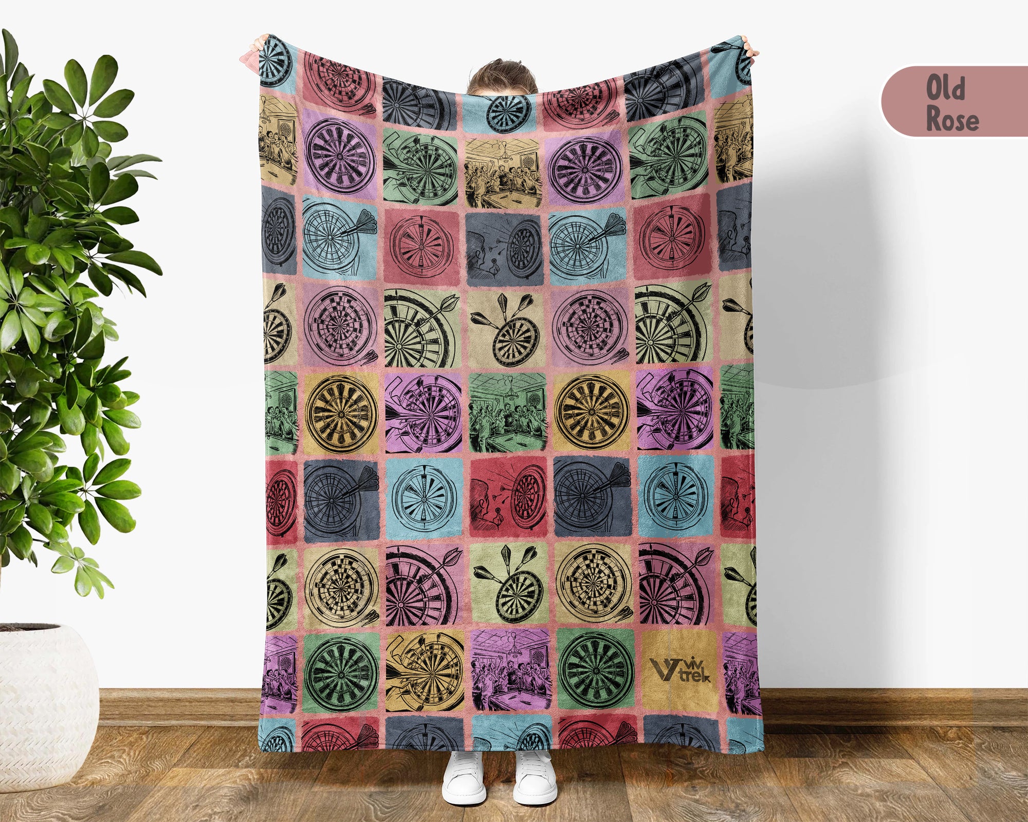 Vintage Dartboard Game Blanket Gift for Dart Lovers, Cozy Throw for Game Room Decor, Classic Dart Player Home Accent
