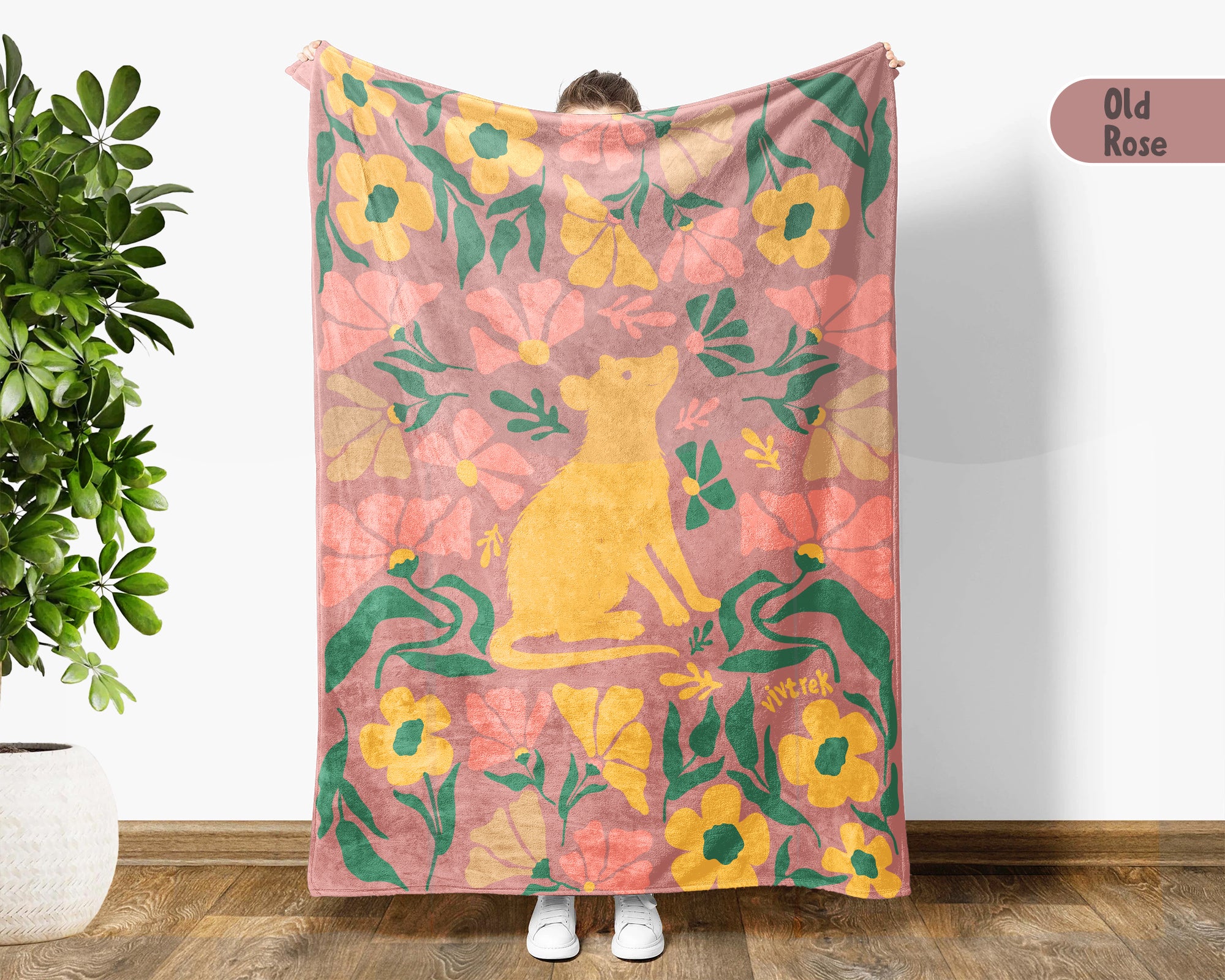 Floral Possum Blanket – Cozy Vintage Opossum Lover Throw Gift