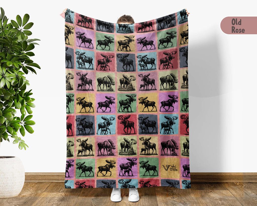 Vintage Moose Throw Blanket – Cozy Wildlife Gift for Animal Lovers