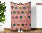 Personalized Name Crochet Yarn Blanket, Retro Knitting Inspired Throw for Needlework Lovers, Cozy Craft Gift Decor
