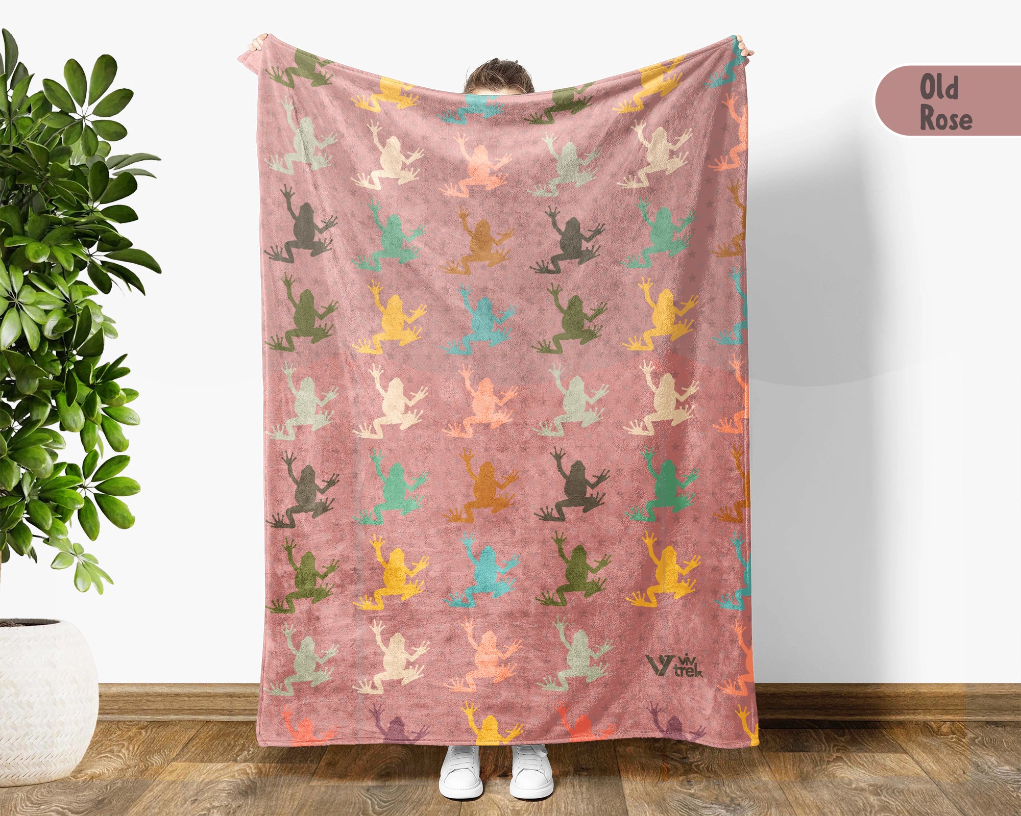 Retro Frog Blanket for Cottagecore Style, Cozy Woodland Throw Gift for Amphibian and Nature Decor Lovers