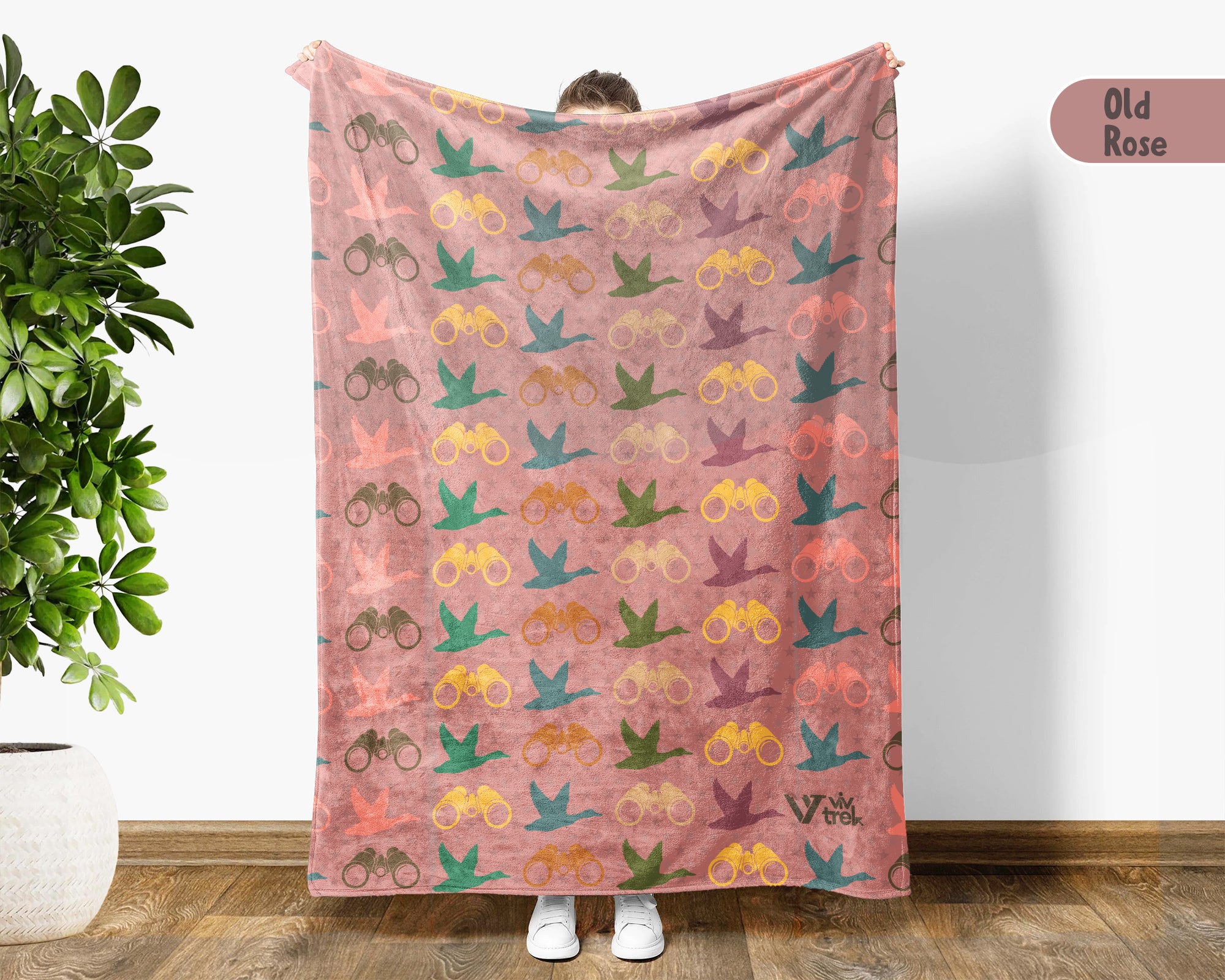 Retro Birdwatcher Blanket for Bird Lovers and Nature Enthusiasts