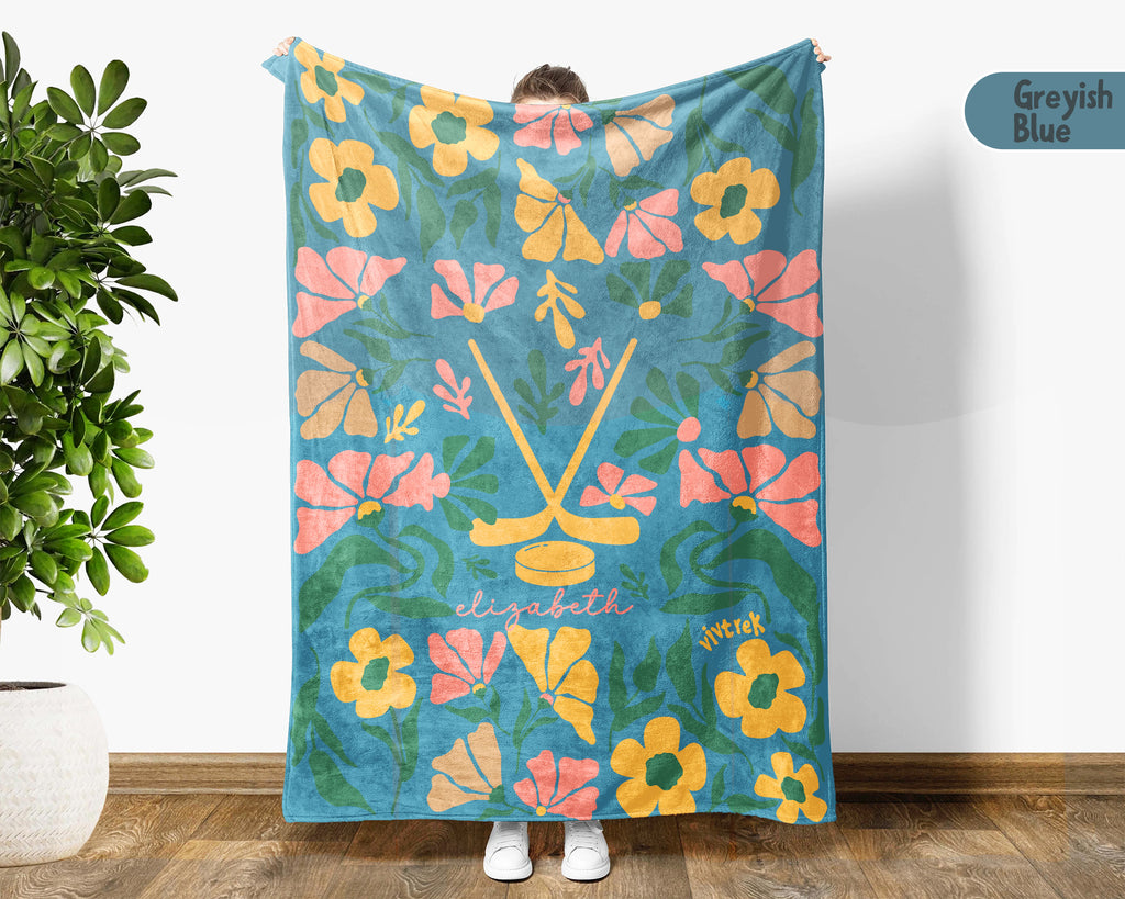 Custom Name Floral Ice Hockey Blanket, Personalized Cozy Wildflower Ice Hockey Throw for Kids Teens Adults, Sports Mom Gift