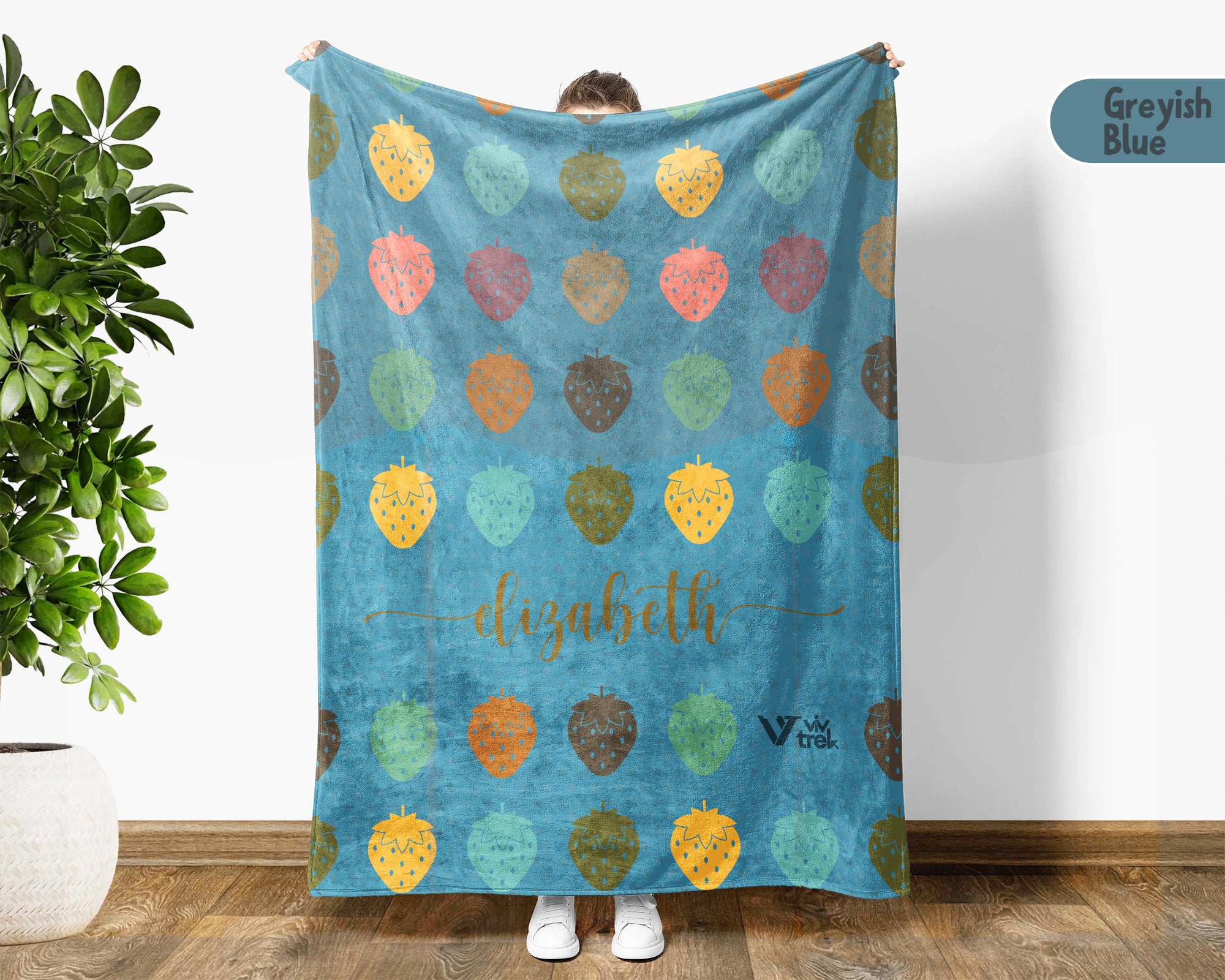 Custom Name Strawberry Blanket, Cozy Retro Fruit Throw for Kids and Adults