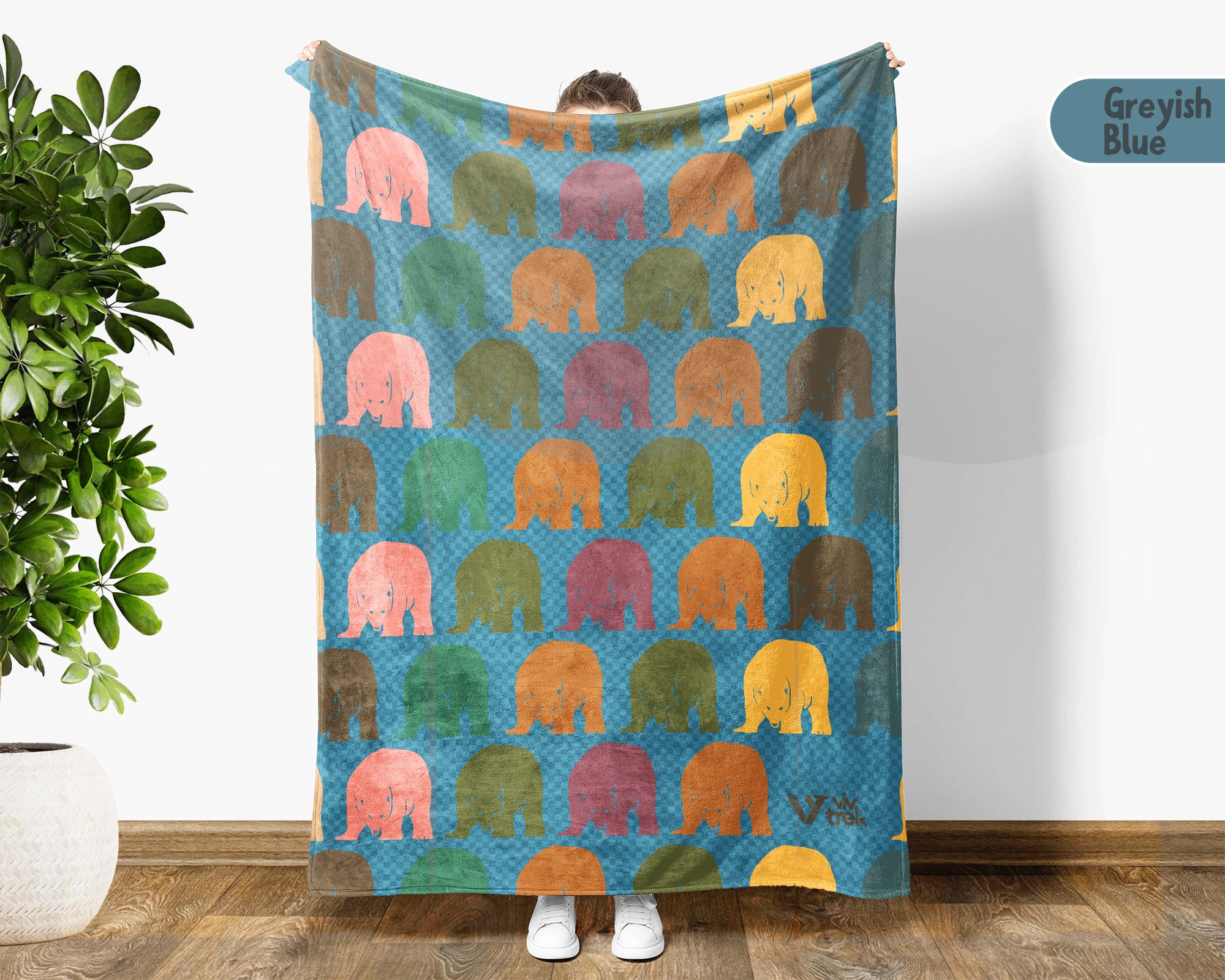 Retro Polar Bear Blanket Gift Arctic Wildlife Throw Cozy Bear Lover Blanket Unique Animal Print Home Decor Gift Idea