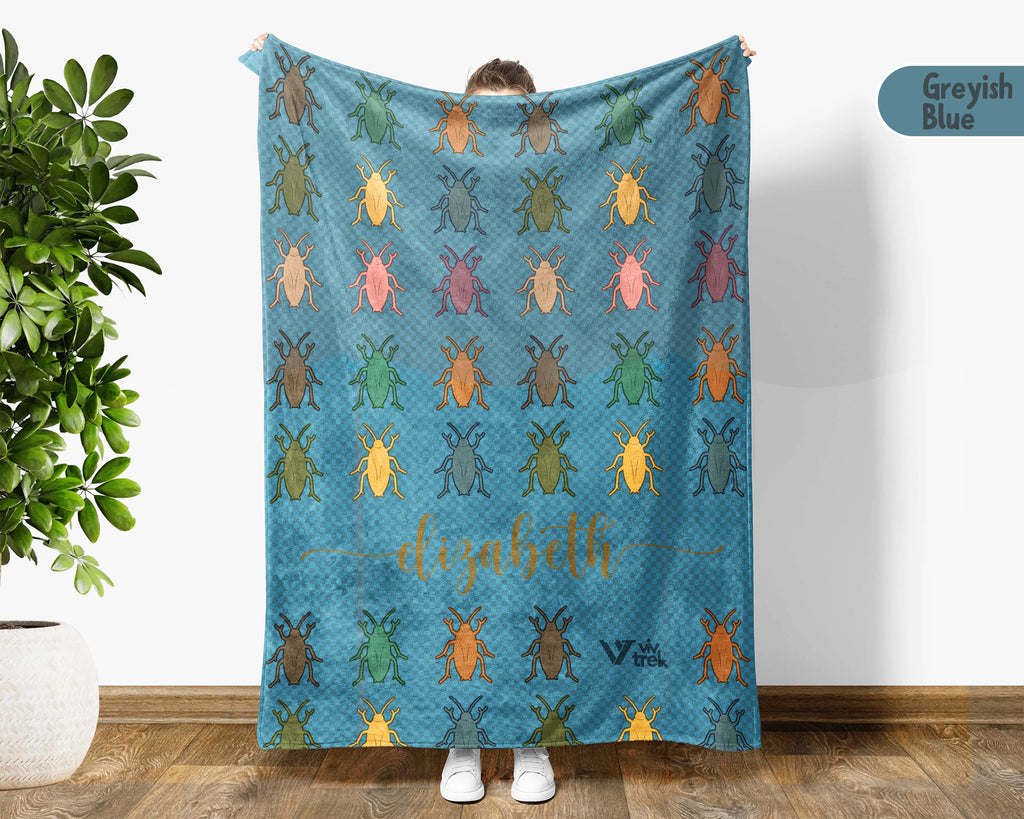 Personalized Cockroach Throw Custom Name Bug Lover Blanket Retro Roach Design Science Nature Entomologist Gift Home Accent Decor