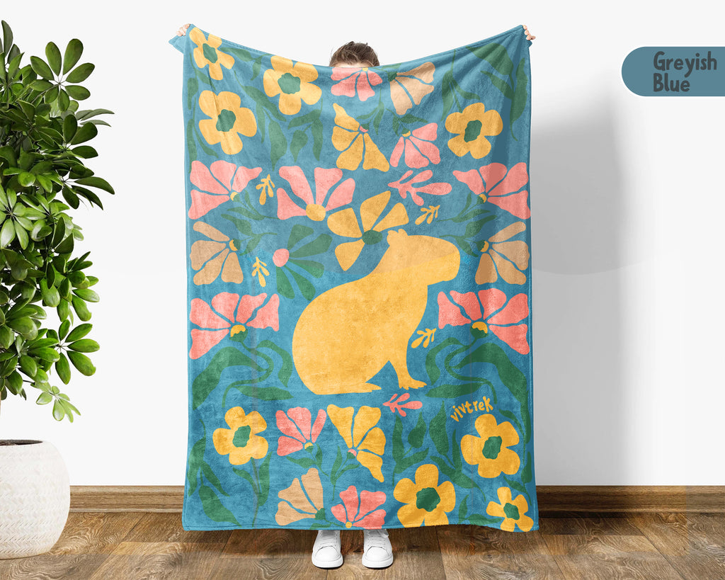 Floral Capybara Blanket – Cozy Wildflower Animal Lover Throw