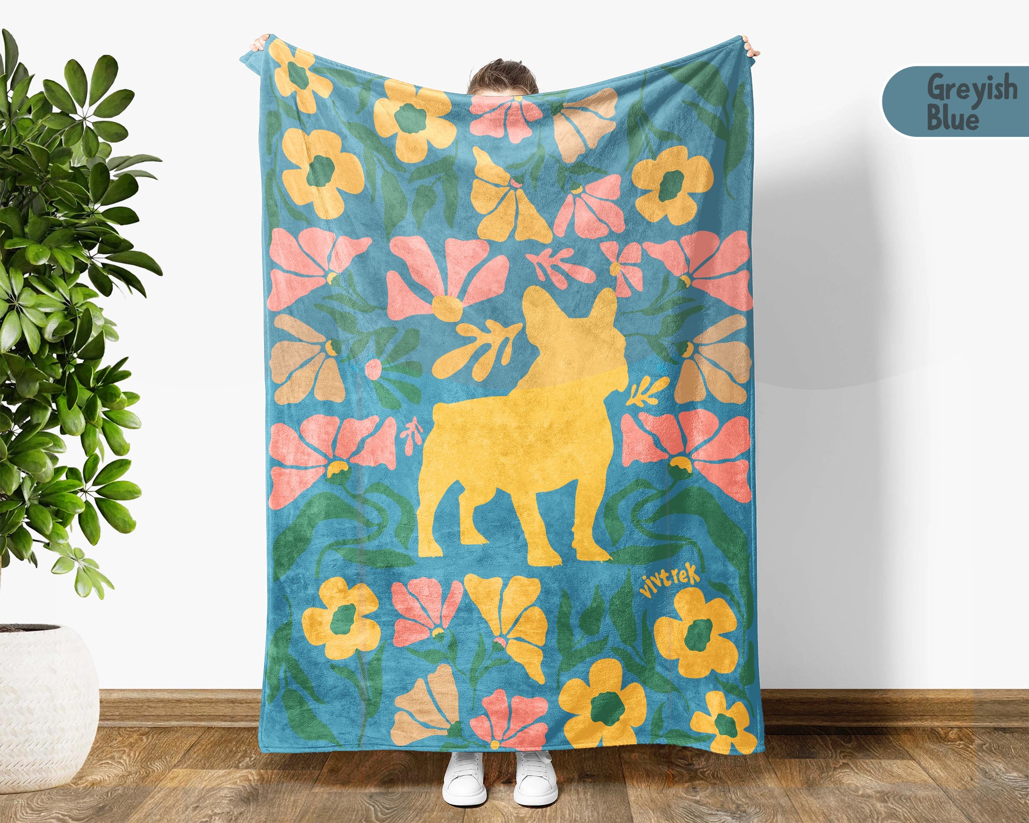 French Bulldog Blanket – Cozy Floral Frenchie Throw for Dog Lovers