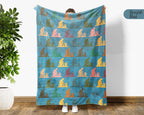 Retro Gardening Throw Cozy Botanical Blanket Soft Nature Decor Unique Gardener Gift for Plant Lovers Home