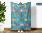 Retro Octopus Blanket Gift for Ocean Lovers, Cozy Sea Creature Throw, Nautical Decor Accent for Bedroom and Living Spaces