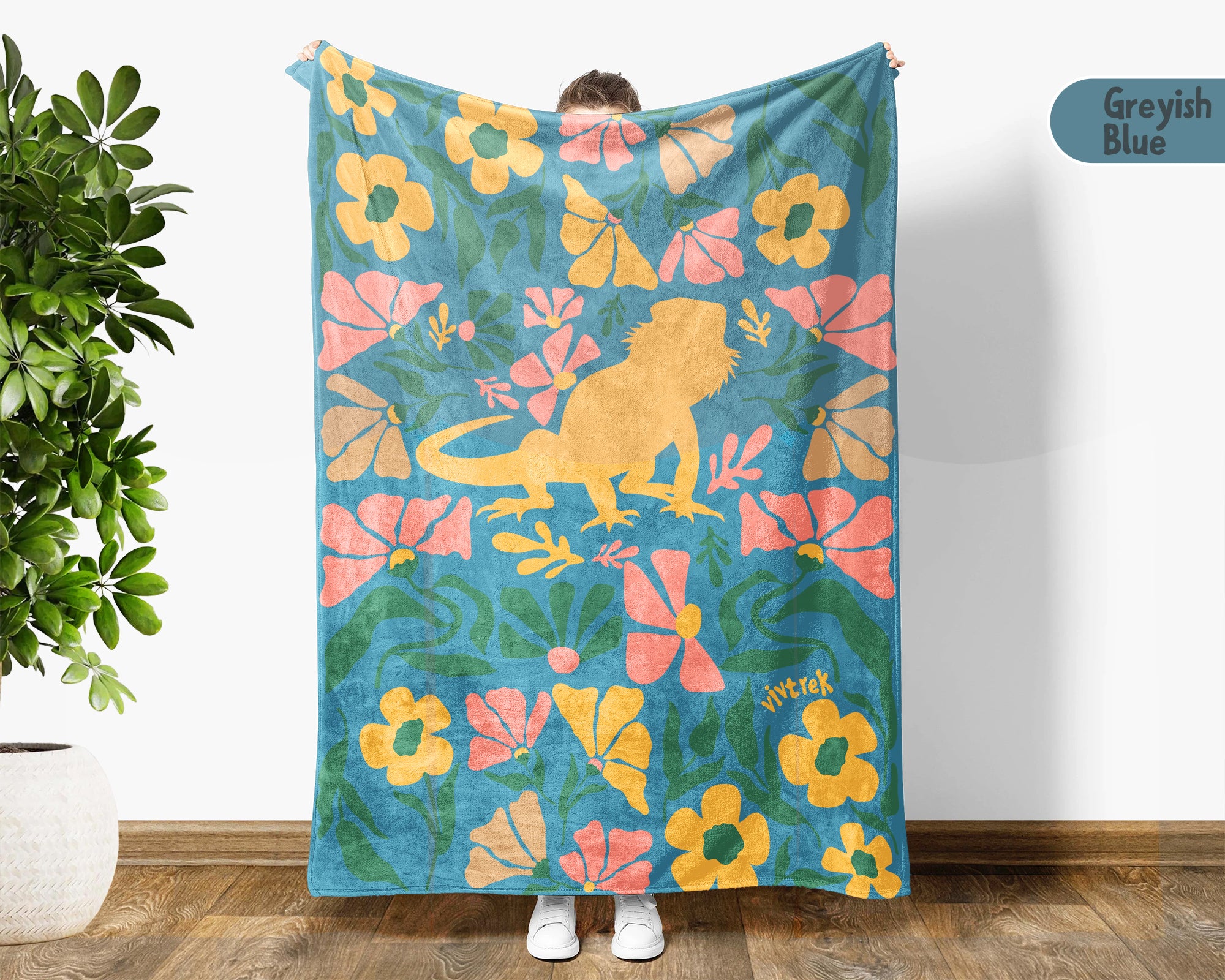 Floral Bearded Dragon Blanket – Cozy Throw for Lizard Lovers & Reptile Fans