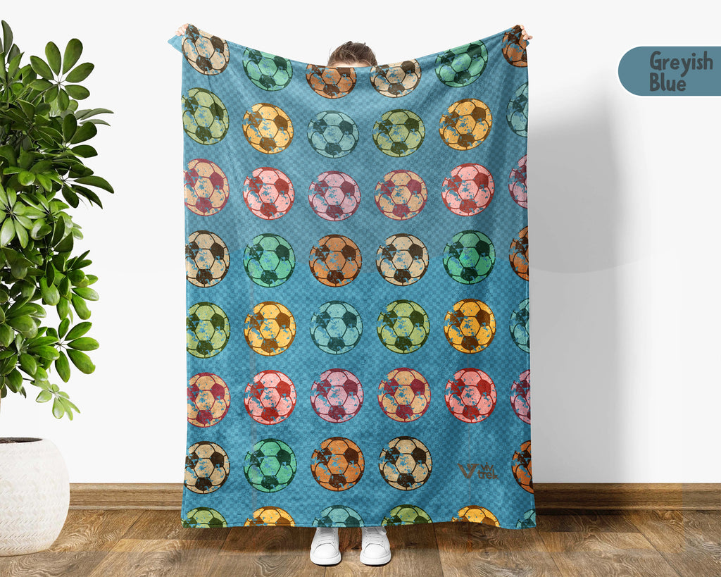 Retro Soccer Blanket Gift Cozy Sports Throw Soft Football Graphic Decor Unique Player Gift for Match Day Fans