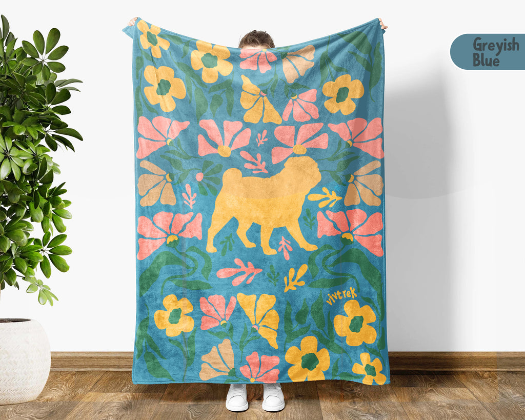 Floral Pug Dog Blanket – Cozy Wildflower Puppy Lover Throw