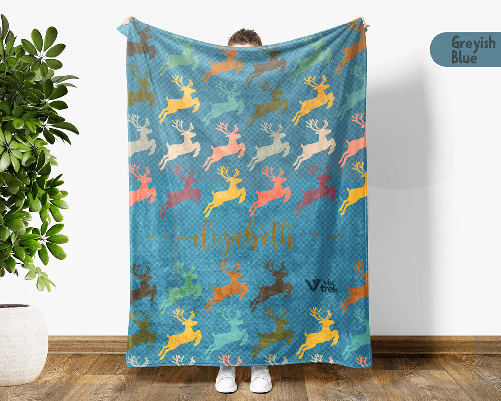 Custom Name Retro Reindeer Blanket, Personalized Woodland Animal Throw for Cabin Lodge Decor and Cozy Nature Gifts