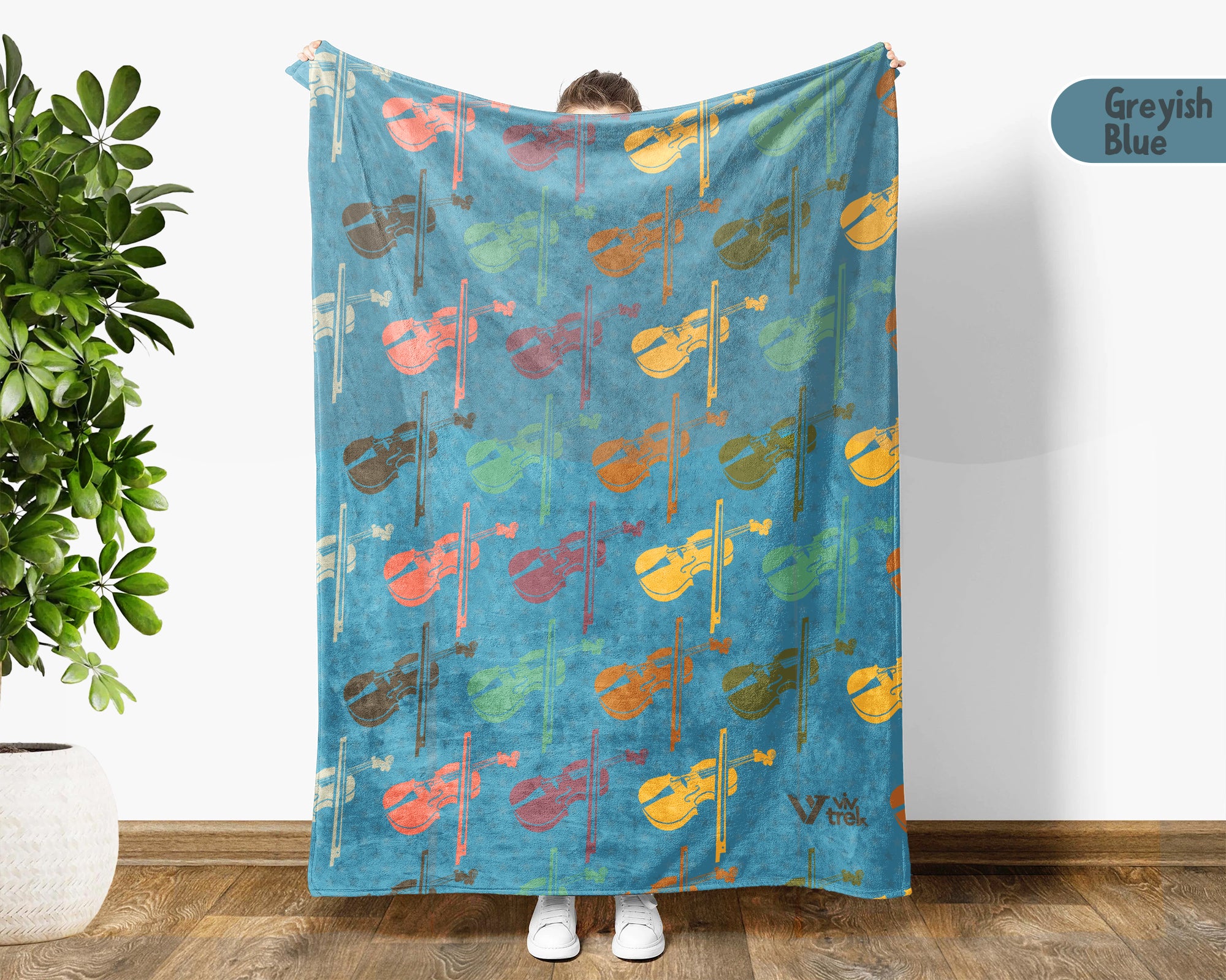 Retro Violin Lover Blanket Cozy Musician Throw Vintage Style Violin Fleece Blanket Perfect Gift for Violin Players Music Enthusiasts