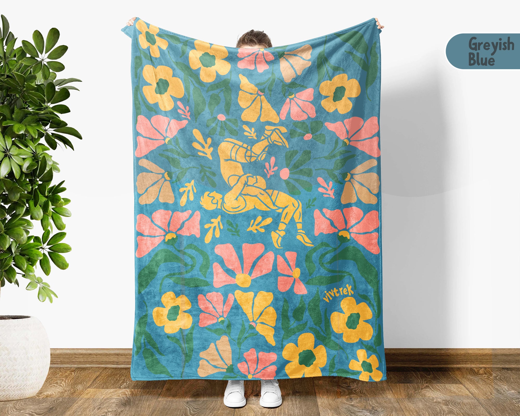 Floral Wrestling Blanket – Cozy Athlete Lover Throw