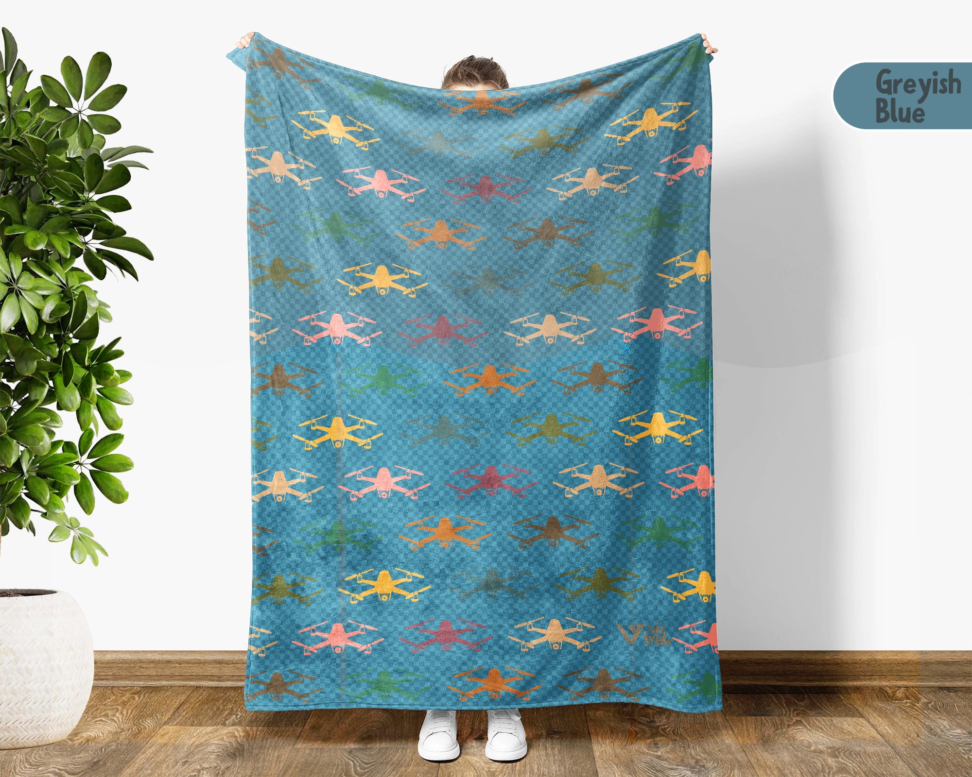 Retro Drone Throw Blanket – Cozy Gift for FPV Drone Enthusiasts