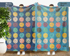 Retro Pickleball Lover Blanket for Sports Fans, Cozy Athletic Throw Gift with Distressed Court Game Style