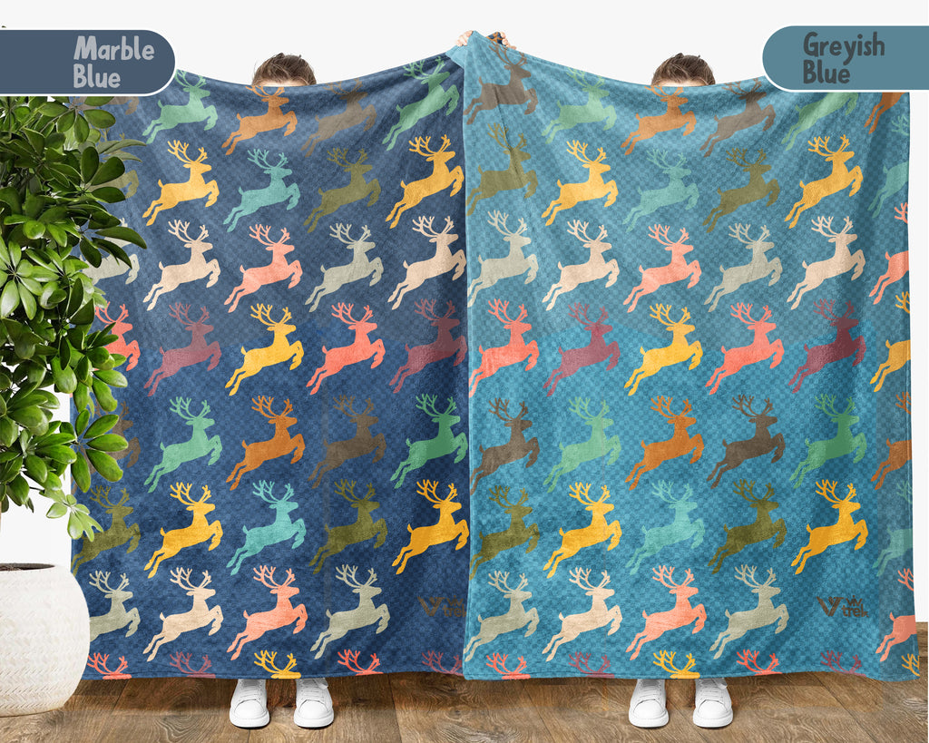 Retro Reindeer Blanket for Woodland Decor, Cozy Rustic Wildlife Throw Gift for Forest and Cabin Style Homes