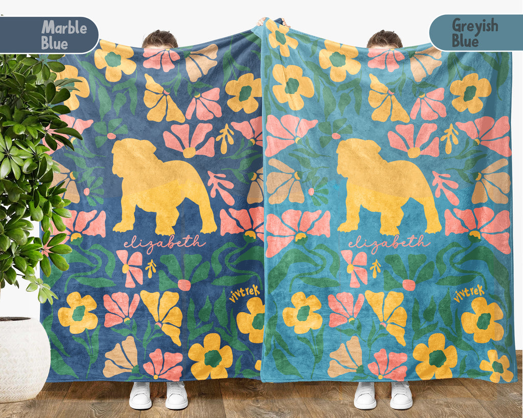 Personalized Floral English Bulldog Blanket, Custom Name Wildflower Dog Throw, Cozy Retro Bulldog Gift for Pet Lovers and Home Decor